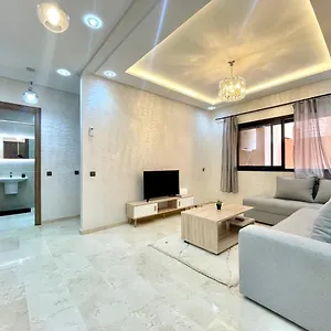 Cozy In The Center - 100% Equipped Appartement
